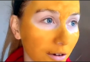 Si trasforma in Simpson dopo una maschera alla curcuma