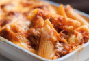 Pasta al forno a scuola, rischiano la sospensione