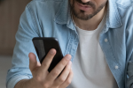 "Non aprire questa foto": la nuova truffa su WhatsApp che ruba dati