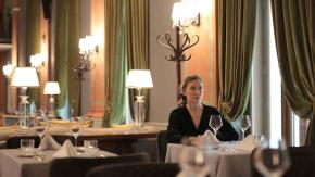 Mangiare da soli al ristorante non è più tabù