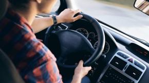 Patente a 17 anni e rinnovo ogni 15