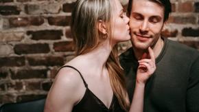 Un bacio di 6 secondi può salvare una relazione