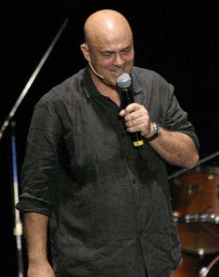 La questione dei naufraghi secondo Maurizio Crozza