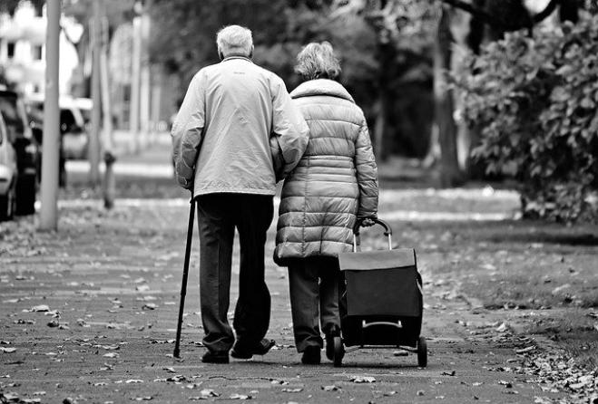 A 93 anni chiede il divorzio per rifarsi una vita